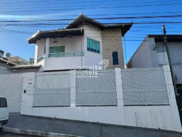 Casa / Sobrado para Venda em Balneário Camboriú/SC Nações 3 Quartos
