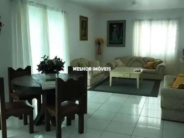 Casa / Sobrado para Venda em Balneário Camboriú/SC Praia do Estaleiro 6 Quartos