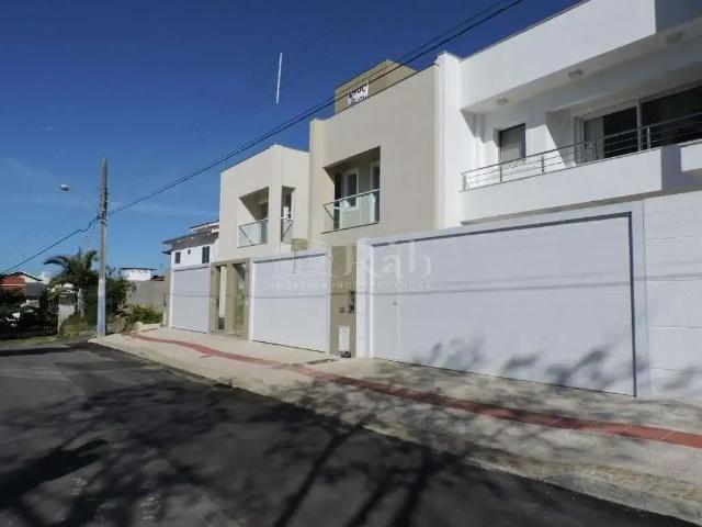 Casa / Sobrado para Venda em Balneário Camboriú/SC Praia dos Amores 3 Quartos