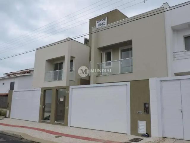 Casa / Sobrado para Venda em Balneário Camboriú/SC Praia dos Amores 3 Quartos