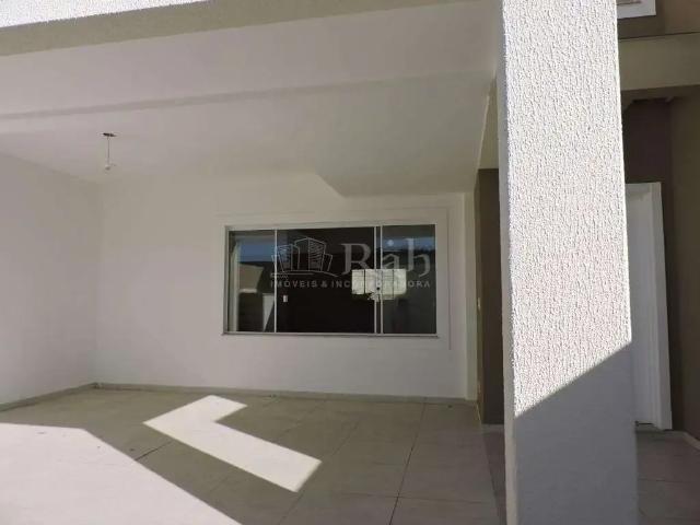 Casa / Sobrado para Venda em Balneário Camboriú/SC Praia dos Amores 3 Quartos