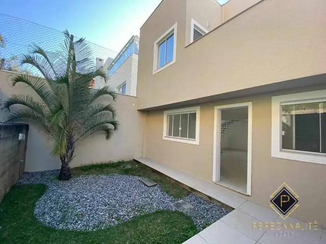 Casa / Sobrado para Venda em Balneário Camboriú/SC Praia dos Amores 3 Quartos