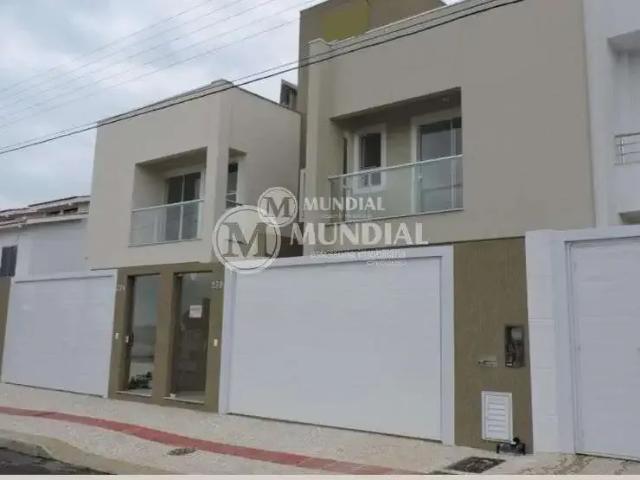 Casa / Sobrado para Venda em Balneário Camboriú/SC Praia dos Amores 3 Quartos