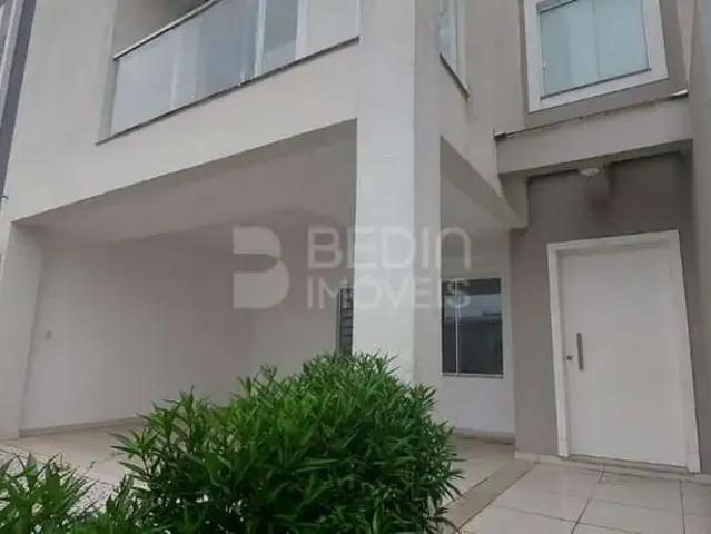 Casa / Sobrado para Venda em Balneário Camboriú/SC Praia dos Amores 3 Quartos