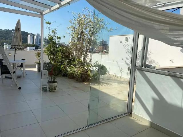 Casa / Sobrado para Venda em Balneário Camboriú/SC Praia dos Amores 5 Quartos