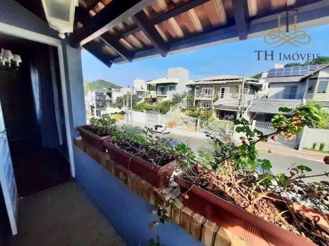 Casa / Sobrado para Venda em Balneário Camboriú/SC Praia dos Amores 5 Quartos