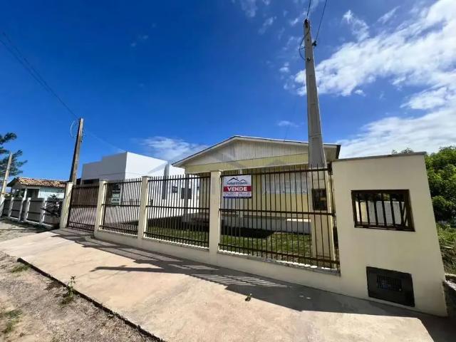 Casa / Sobrado para Venda em Balneário Arroio do Silva/SC Golfinho 3 Quartos