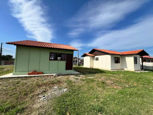 Casa / Sobrado para Venda em Balneário Arroio do Silva/SC Golfinho 2 Quartos