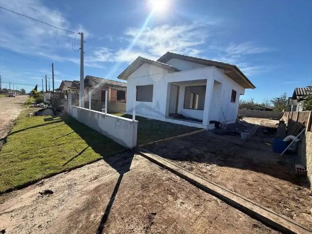 Casa / Sobrado para Venda em Balneário Arroio do Silva/SC Golfinho 2 Quartos