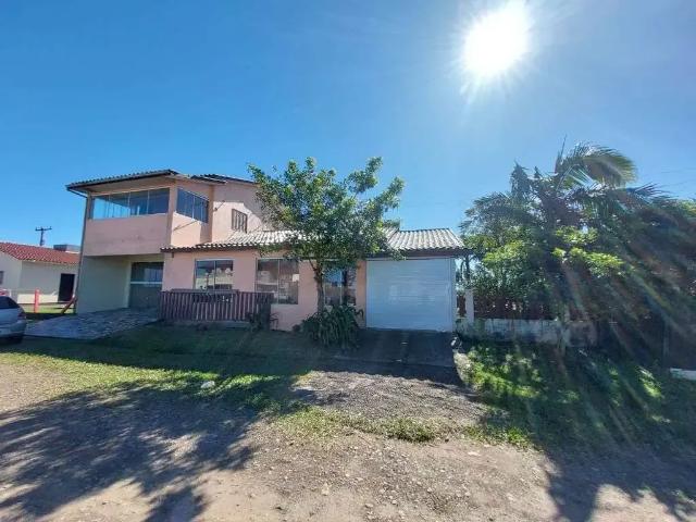 Casa / Sobrado para Venda em Balneário Arroio do Silva/SC Golfinho 5 Quartos
