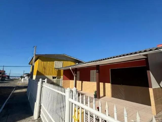 Casa / Sobrado para Venda em Balneário Arroio do Silva/SC Erechim 3 Quartos