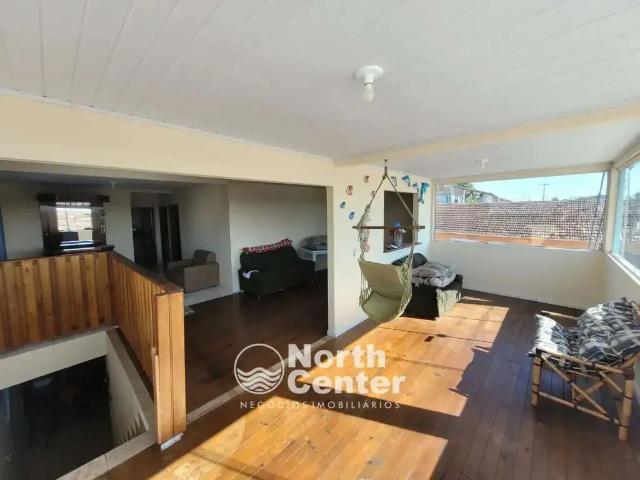 Casa / Sobrado para Venda em Balneário Barra do Sul/SC Costeira 3 Quartos