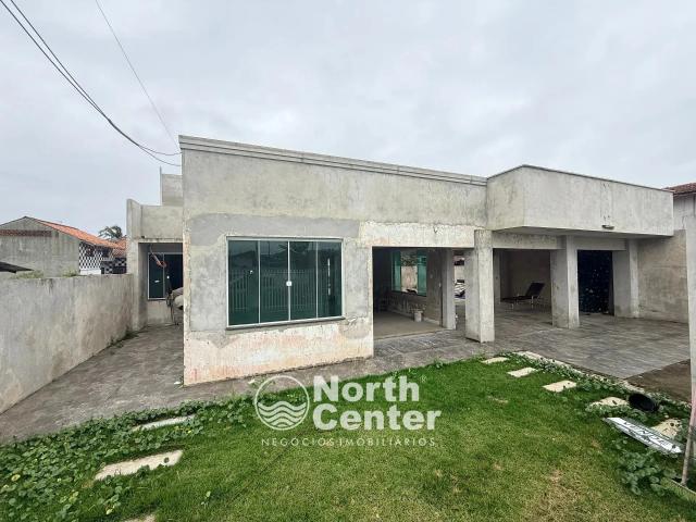 Casa / Sobrado para Venda em Balneário Barra do Sul/SC Costeira 3 Quartos