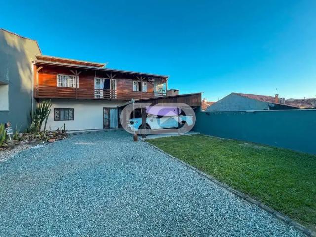 Casa / Sobrado para Venda em Balneário Barra do Sul/SC Costeira 3 Quartos