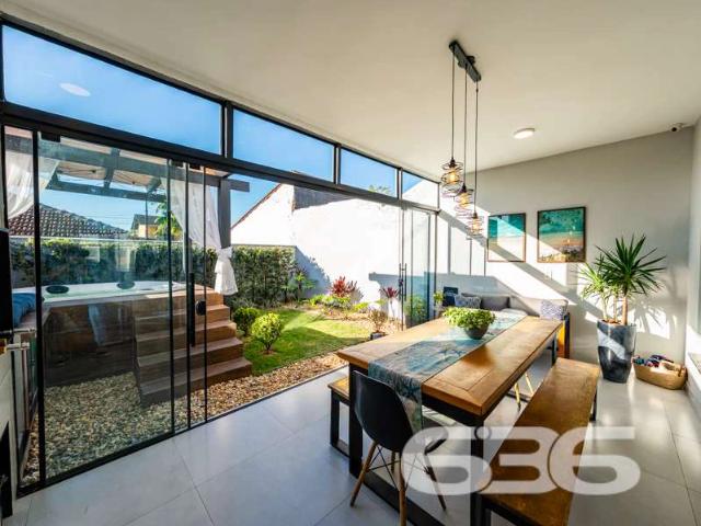Casa / Sobrado para Venda em Balneário Barra do Sul/SC Costeira 2 Quartos
