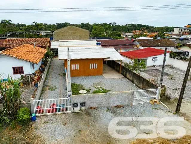 Casa / Sobrado para Venda em Balneário Barra do Sul/SC Costeira 4 Quartos