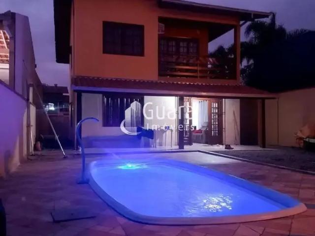 Casa / Sobrado para Venda em Balneário Barra do Sul/SC Centro 3 Quartos