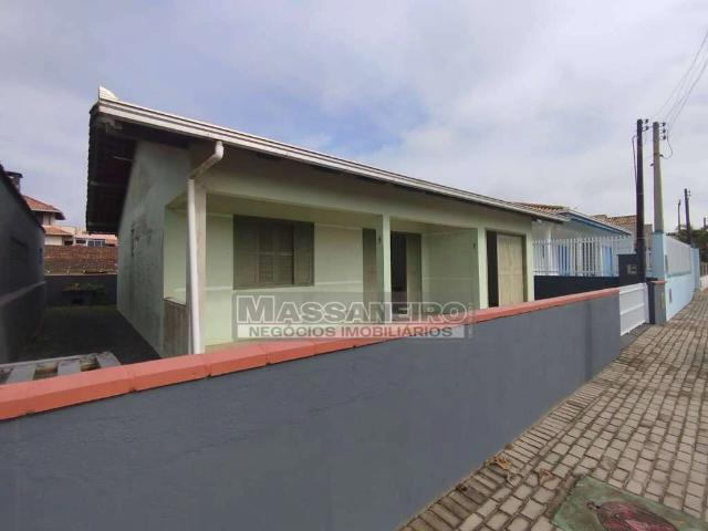 Casa / Sobrado para Venda em Balneário Barra do Sul/SC Centro 3 Quartos