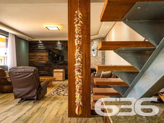 Casa / Sobrado para Venda em Balneário Barra do Sul/SC Centro 4 Quartos