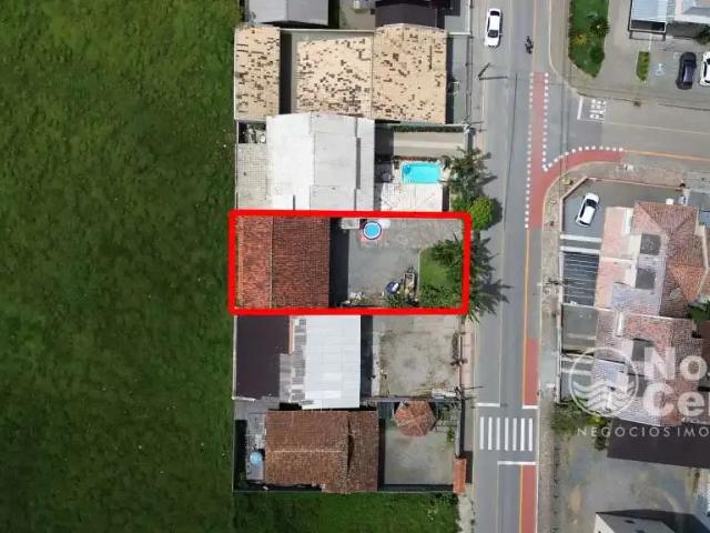 Casa / Sobrado para Venda em Balneário Barra do Sul/SC Centro 5 Quartos