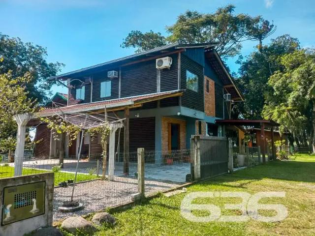 Casa / Sobrado para Venda em Balneário Barra do Sul/SC Linguado 5 Quartos