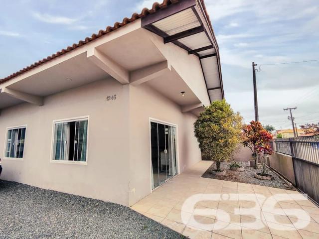 Casa / Sobrado para Venda em Balneário Barra do Sul/SC Salinas 4 Quartos