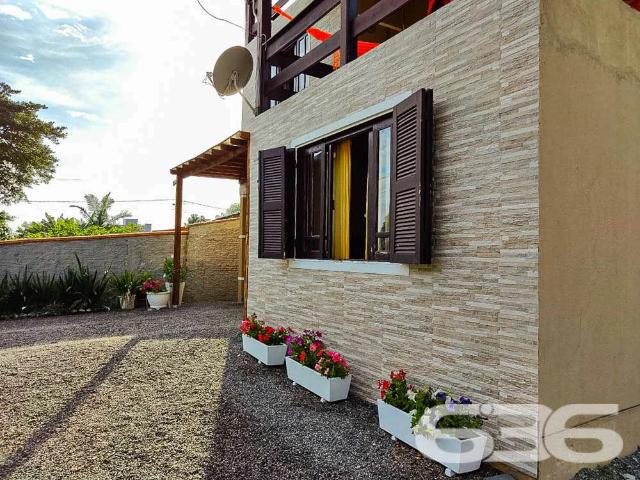 Casa / Sobrado para Venda em Balneário Barra do Sul/SC Salinas 3 Quartos