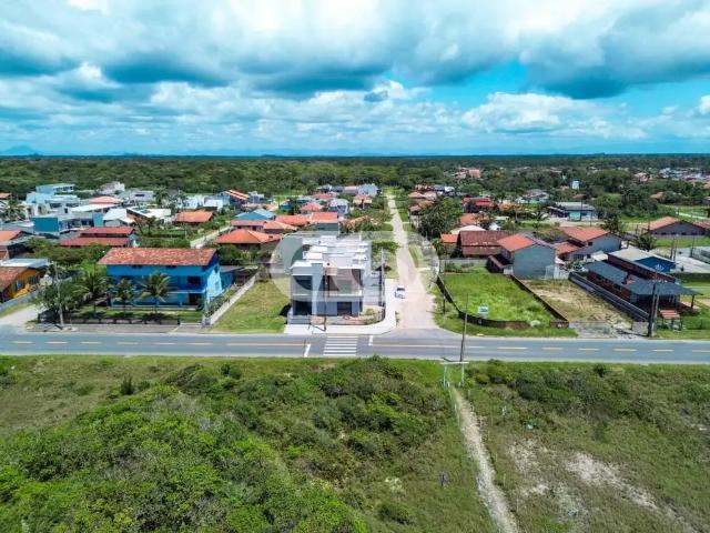 Casa / Sobrado para Venda em Balneário Barra do Sul/SC Salinas 3 Quartos