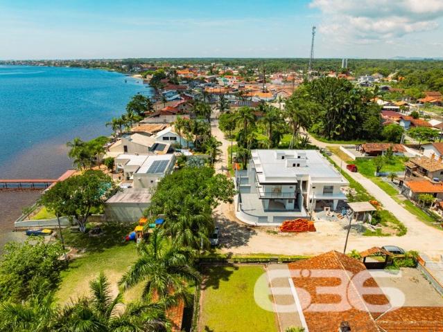 Casa / Sobrado para Venda em Balneário Barra do Sul/SC Pinheiros 3 Quartos