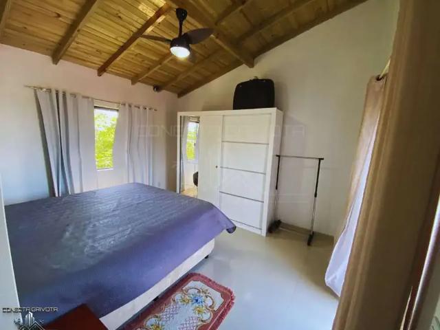 Casa / Sobrado para Venda em Balneário Gaivota/SC itapuã 4 Quartos