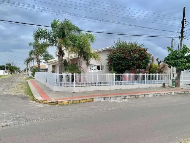 Casa / Sobrado para Venda em Balneário Gaivota/SC Jardim Ultramar 4 Quartos