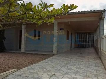 Casa / Sobrado para Venda em Balneário Gaivota/SC Jardim Ultramar 4 Quartos