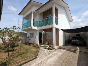 Casa / Sobrado para Venda em Balneário Gaivota/SC Jardim Ultramar 3 Quartos