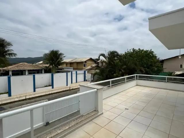 Casa / Sobrado para Venda em Balneário Piçarras/SC Centro 3 Quartos