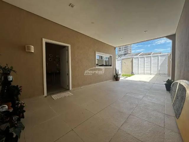 Casa / Sobrado para Venda em Balneário Piçarras/SC Centro 3 Quartos