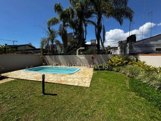 Casa / Sobrado para Venda em Balneário Piçarras/SC Centro 3 Quartos