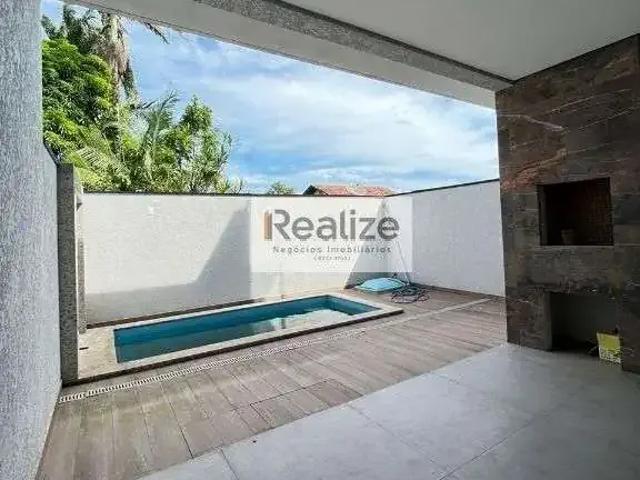 Casa / Sobrado para Venda em Balneário Piçarras/SC Centro 3 Quartos