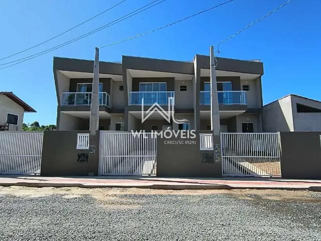 Casa / Sobrado para Venda em Balneário Piçarras/SC Centro 2 Quartos