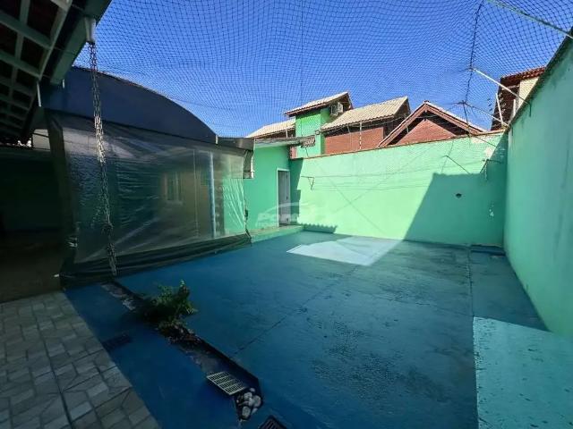 Casa / Sobrado para Venda em Balneário Piçarras/SC Centro 4 Quartos