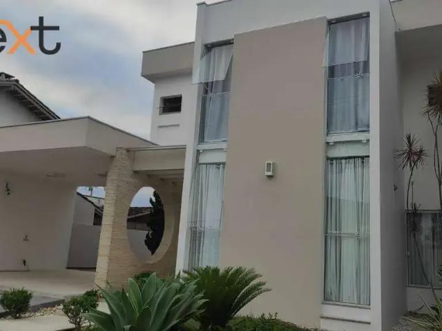Casa / Sobrado para Venda em Balneário Piçarras/SC Centro 4 Quartos