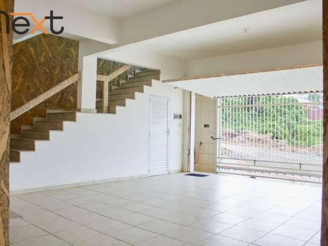 Casa / Sobrado para Venda em Balneário Piçarras/SC Centro 4 Quartos