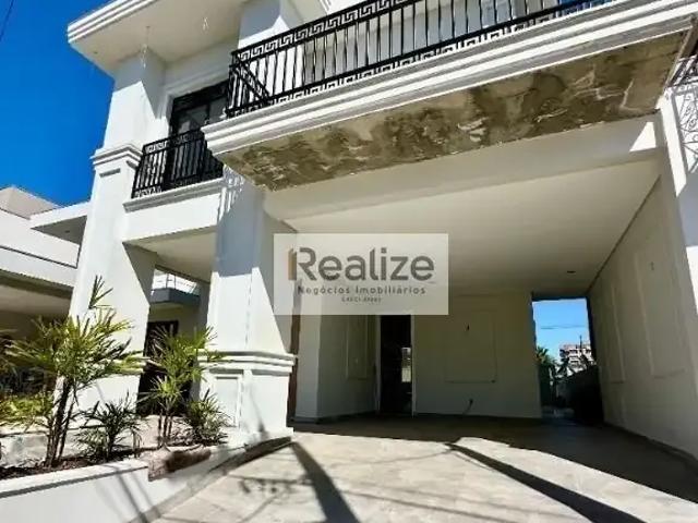 Casa / Sobrado para Venda em Balneário Piçarras/SC Centro 4 Quartos