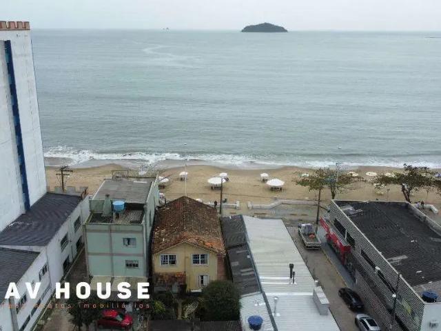 Casa / Sobrado para Venda em Balneário Piçarras/SC Centro 4 Quartos