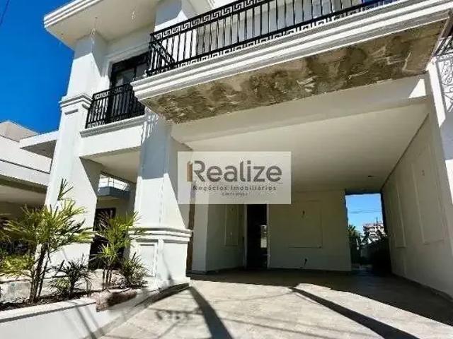 Casa / Sobrado para Venda em Balneário Piçarras/SC Centro 4 Quartos
