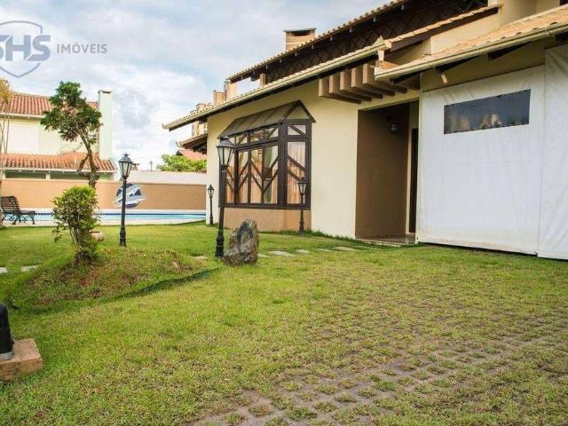 Casa / Sobrado para Venda em Balneário Piçarras/SC Centro 5 Quartos