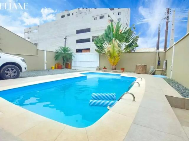 Casa / Sobrado para Venda em Balneário Piçarras/SC Itacolomi 3 Quartos
