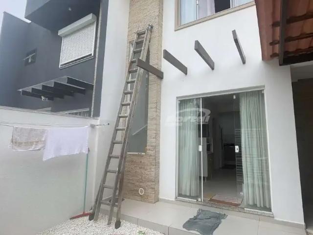 Casa / Sobrado para Venda em Balneário Piçarras/SC Itacolomi 3 Quartos