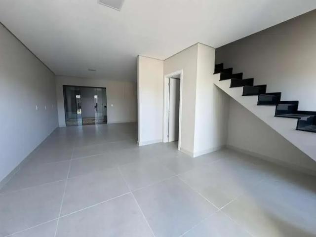 Casa / Sobrado para Venda em Balneário Piçarras/SC Itacolomi 3 Quartos