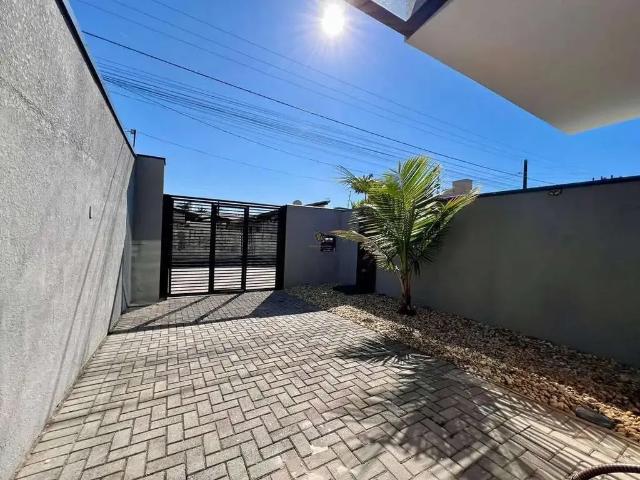 Casa / Sobrado para Venda em Balneário Piçarras/SC Itacolomi 3 Quartos