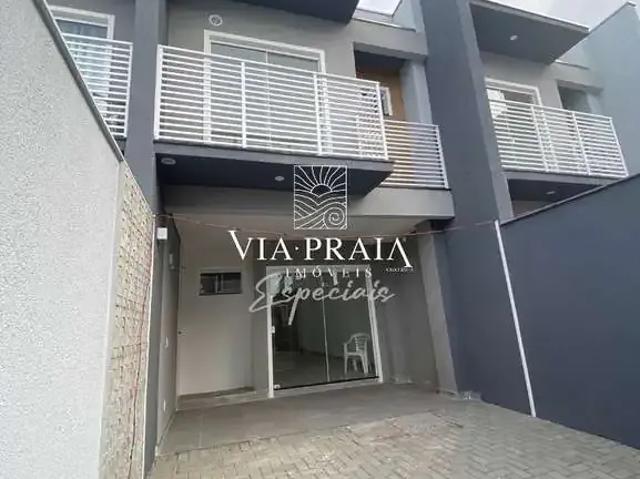 Casa / Sobrado para Venda em Balneário Piçarras/SC Itacolomi 2 Quartos